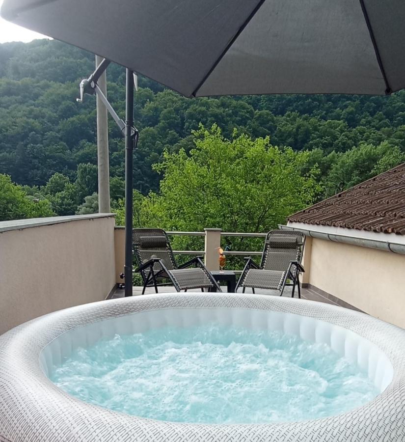Apartmani Unski Biser Cazin Zewnętrze zdjęcie